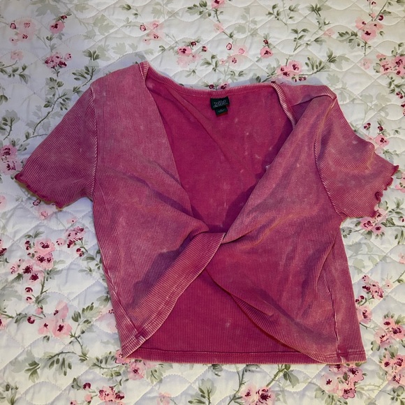 Pink top bundle - Picture 4 of 4